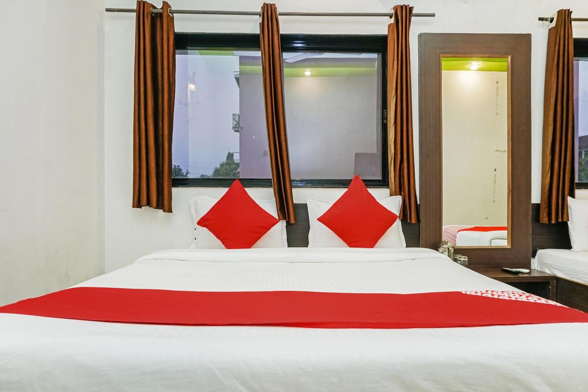 Super Hotel O Shirdi Sai Inn Zewnętrze zdjęcie