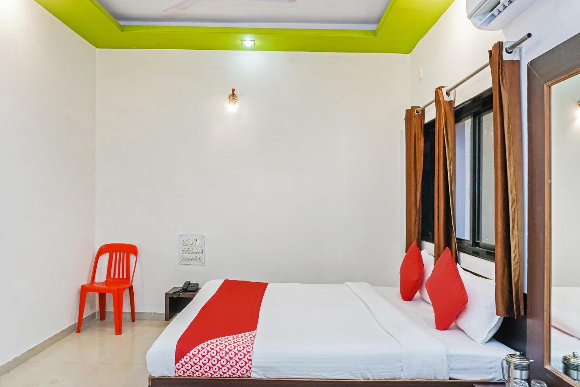Super Hotel O Shirdi Sai Inn Zewnętrze zdjęcie