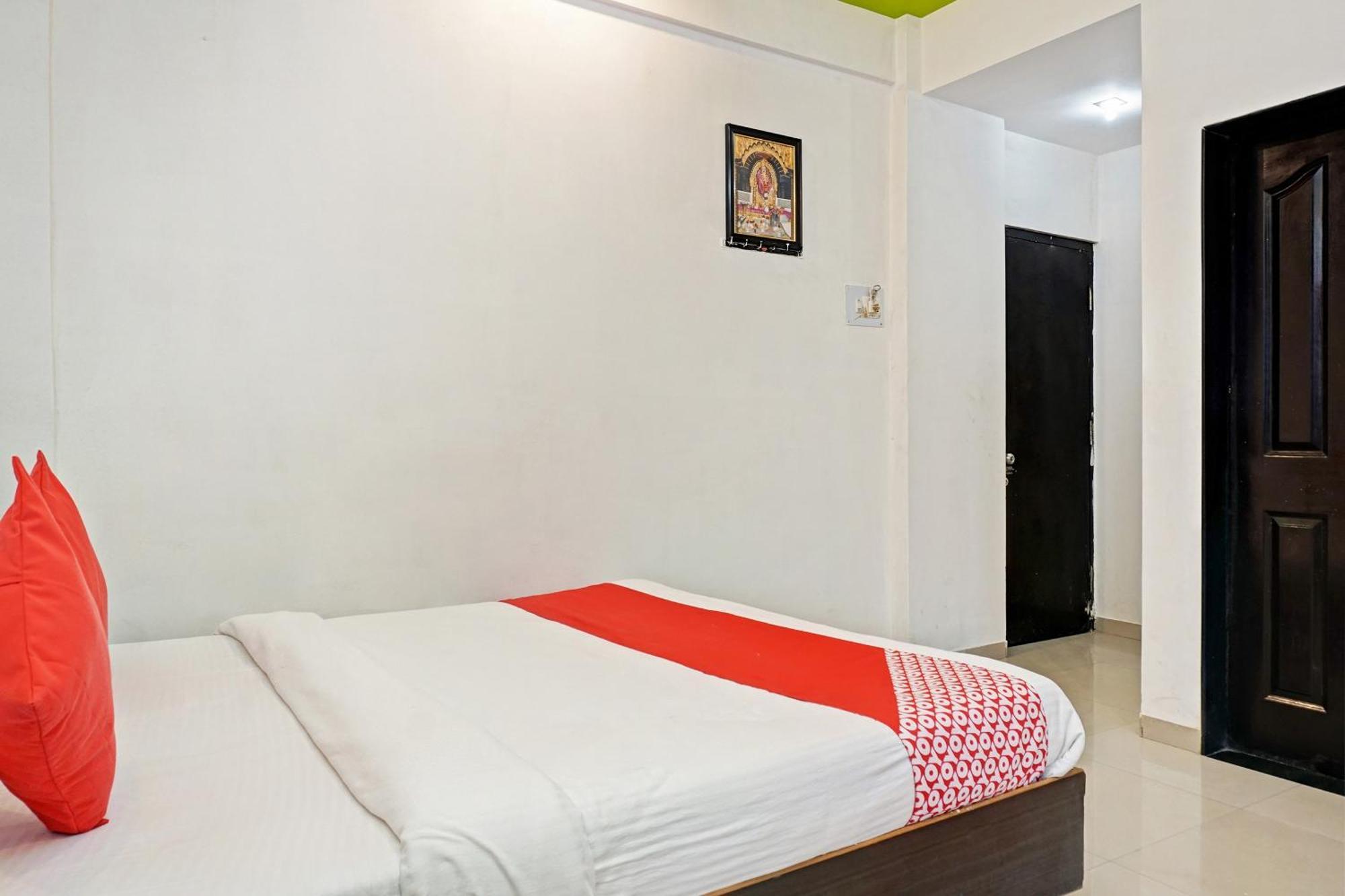 Super Hotel O Shirdi Sai Inn Zewnętrze zdjęcie